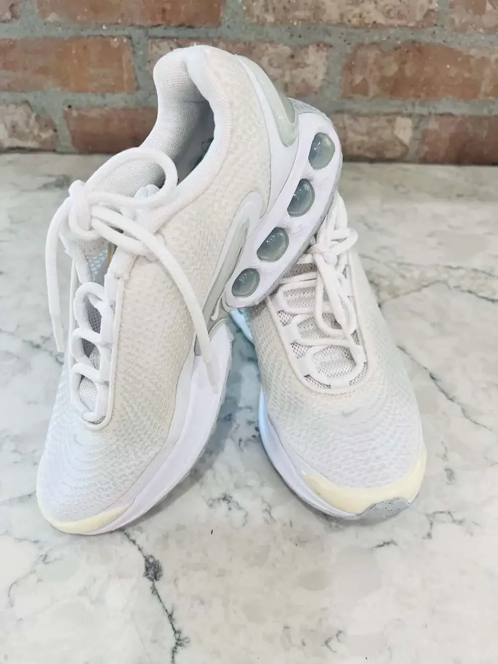 Nike Air Max Dn Women's Sneakers Size 7